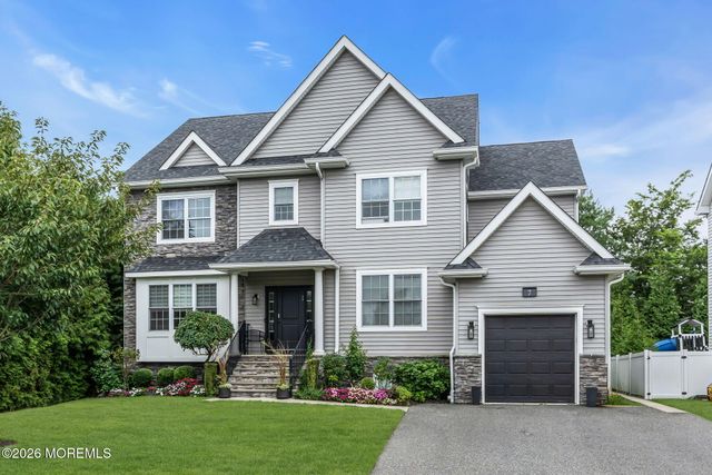 7 Dune Court, Lakewood, NJ 08701