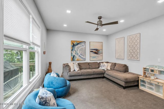 7 Dune Court, Lakewood, NJ 08701