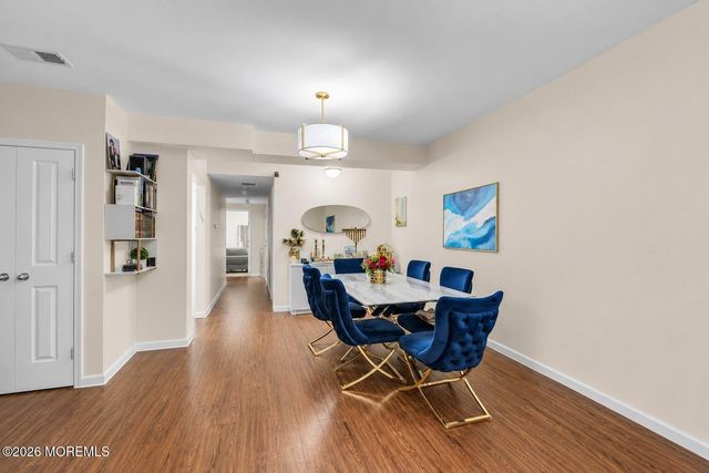 7 Dune Court, Lakewood, NJ 08701