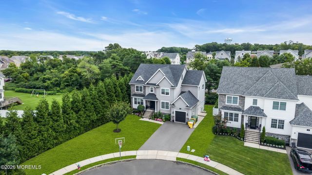 7 Dune Court, Lakewood, NJ 08701
