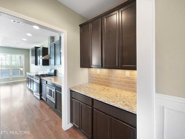 1703 Glen Shady Blvd, Knoxville, TN 37922