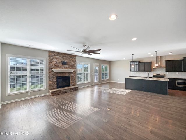 1703 Glen Shady Blvd, Knoxville, TN 37922