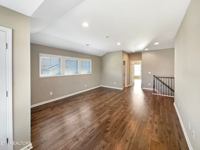 1703 Glen Shady Blvd, Knoxville, TN 37922