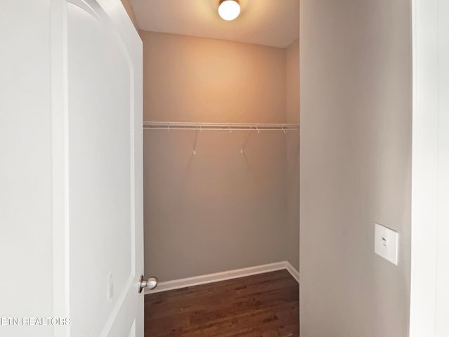 1703 Glen Shady Blvd, Knoxville, TN 37922