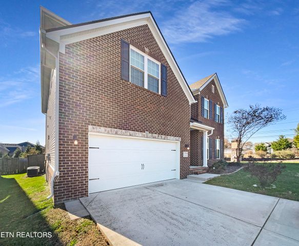 1703 Glen Shady Blvd, Knoxville, TN 37922