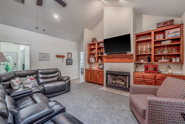 126 Bay Ridge Loop, Hot Springs, AR 71901