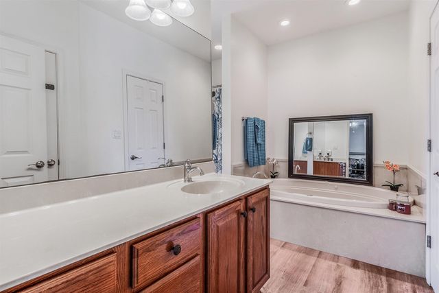 126 Bay Ridge Loop, Hot Springs, AR 71901