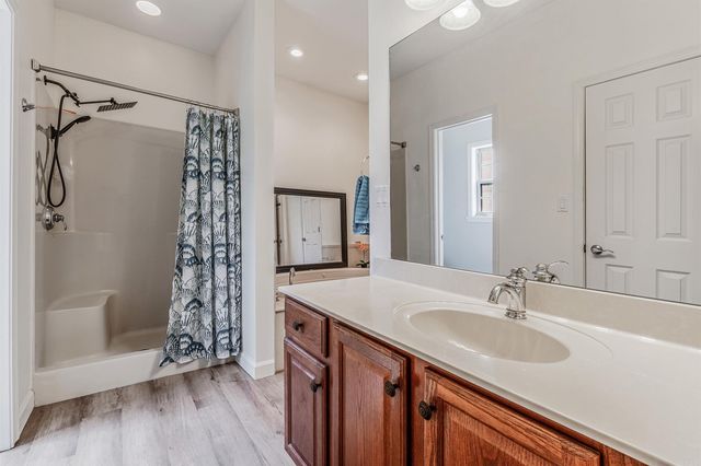 126 Bay Ridge Loop, Hot Springs, AR 71901