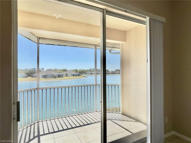 4256 Liron AVE # 203, Fort Myers, FL 33916