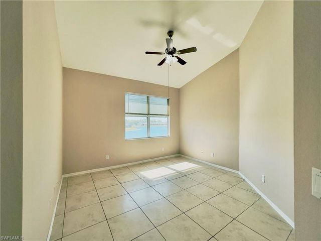 4256 Liron AVE # 203, Fort Myers, FL 33916