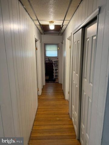 8436 STOW RD, Pennsauken, NJ 08110