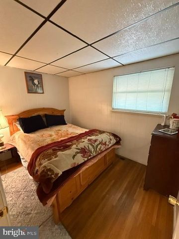 8436 STOW RD, Pennsauken, NJ 08110