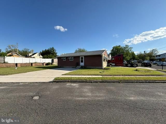 8436 STOW RD, Pennsauken, NJ 08110