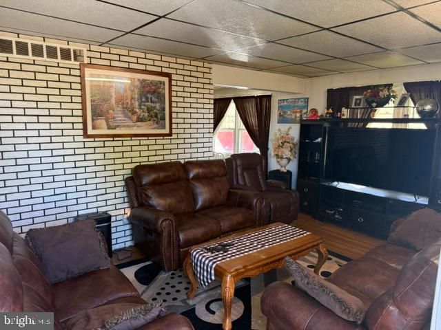 8436 STOW RD, Pennsauken, NJ 08110