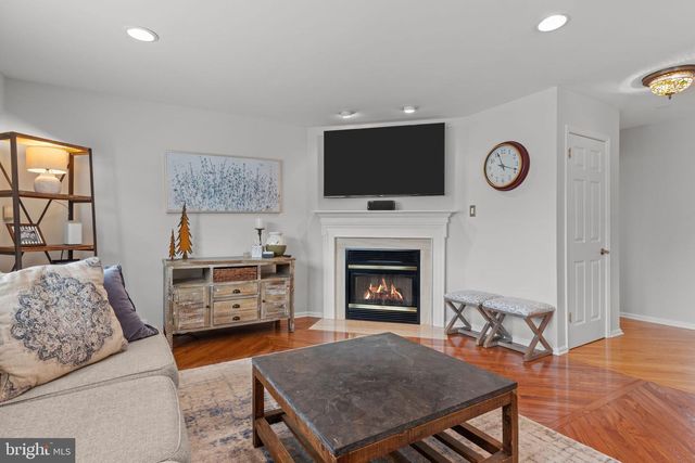 313 DEER DR, Langhorne, PA 19047