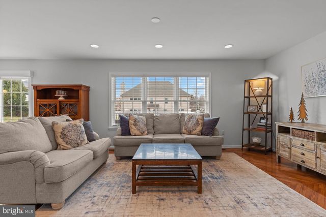 313 DEER DR, Langhorne, PA 19047