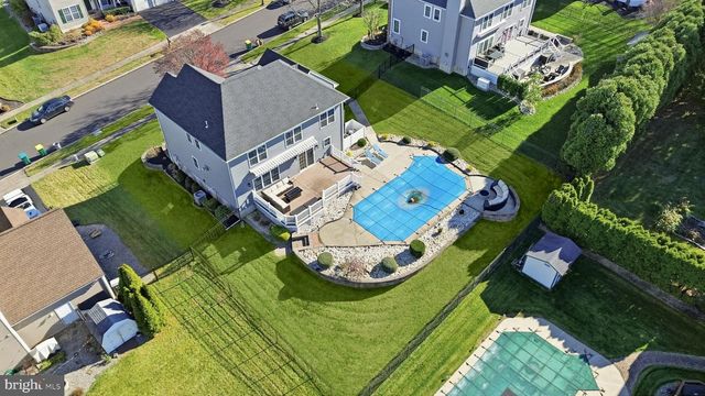 313 DEER DR, Langhorne, PA 19047