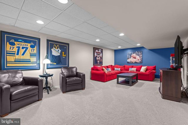 313 DEER DR, Langhorne, PA 19047