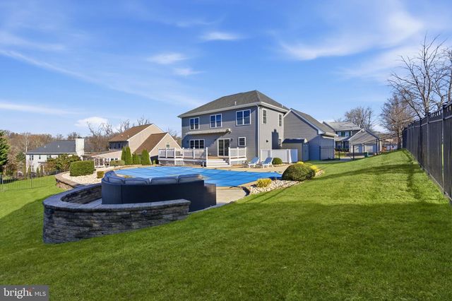 313 DEER DR, Langhorne, PA 19047