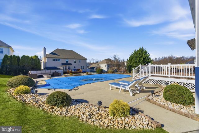 313 DEER DR, Langhorne, PA 19047