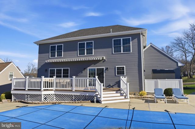 313 DEER DR, Langhorne, PA 19047