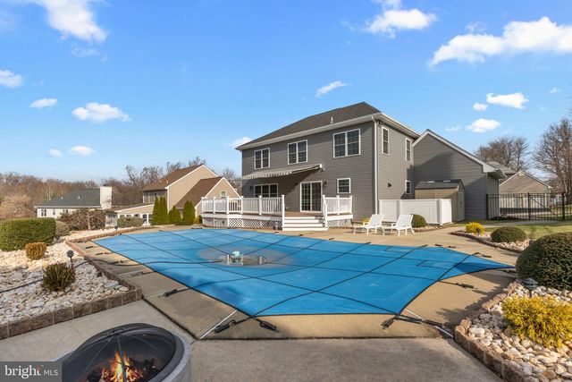 313 DEER DR, Langhorne, PA 19047