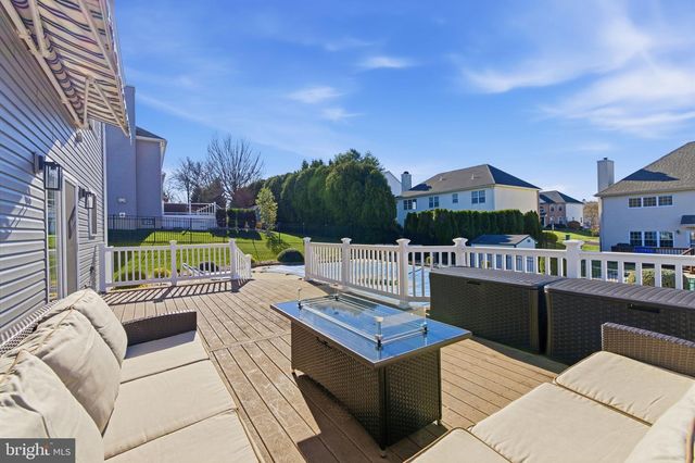 313 DEER DR, Langhorne, PA 19047