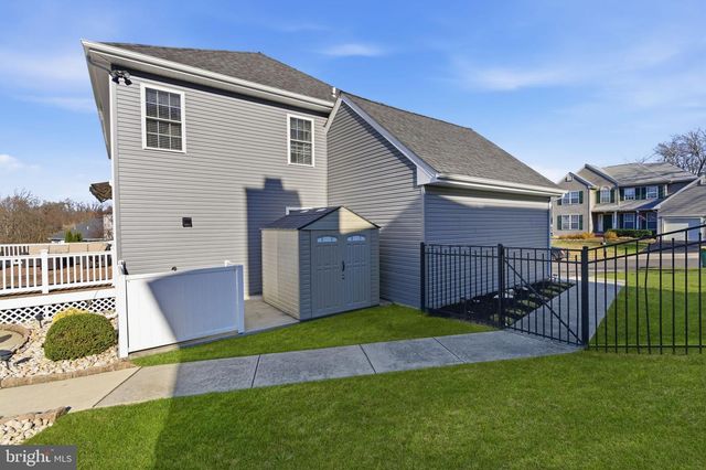 313 DEER DR, Langhorne, PA 19047