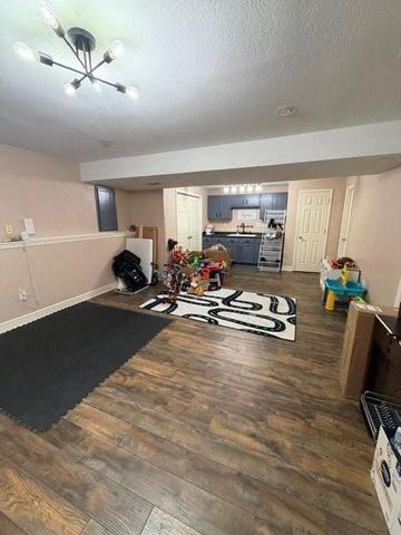 903 NE 117th Street, Kansas City, MO 64155