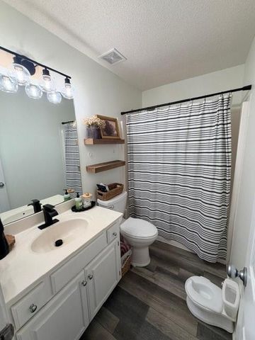 903 NE 117th Street, Kansas City, MO 64155