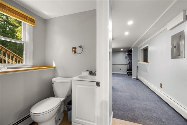26 Brookings Dr, Kingston, MA 02364