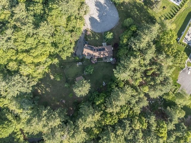 26 Brookings Dr, Kingston, MA 02364