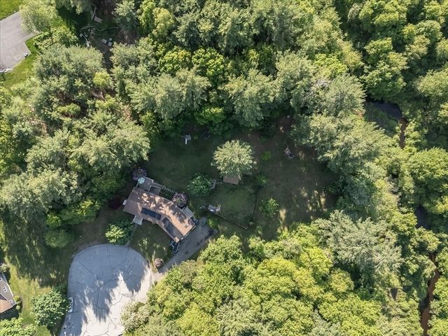 26 Brookings Dr, Kingston, MA 02364