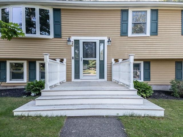 26 Brookings Dr, Kingston, MA 02364