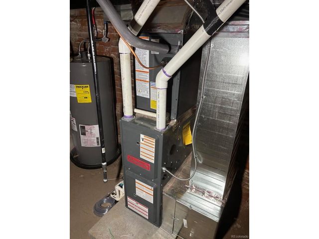 4665 N Josephine St, Denver, CO 80216