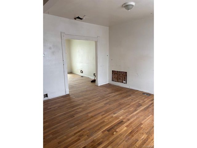 4665 N Josephine St, Denver, CO 80216