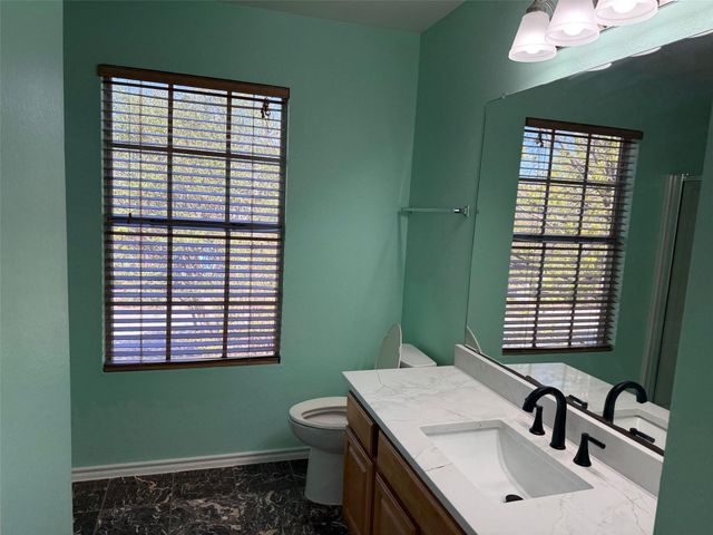 111 Mist Flower DR, Pflugerville, TX 78660