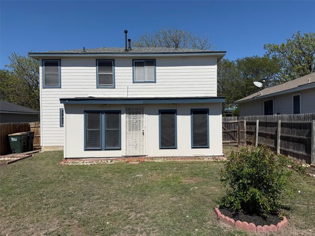 111 Mist Flower DR, Pflugerville, TX 78660