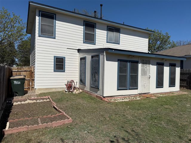 111 Mist Flower DR, Pflugerville, TX 78660