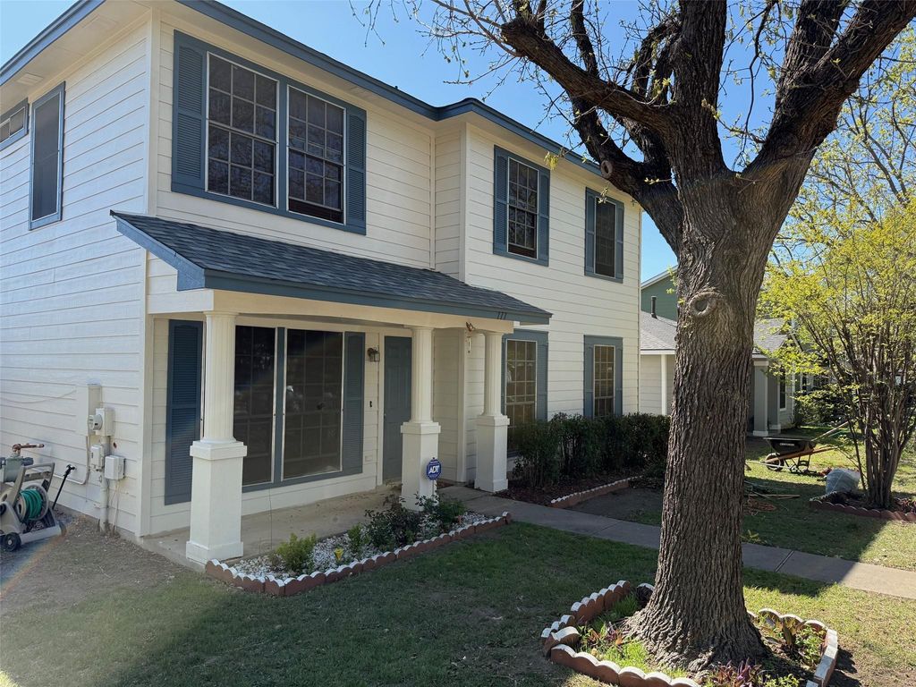 111 Mist Flower DR, Pflugerville, TX 78660