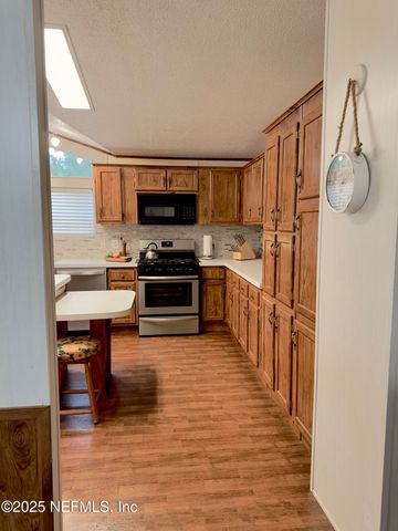 115 LAKE ST Street, Palatka, FL 32177