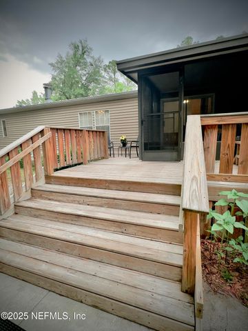 115 LAKE ST Street, Palatka, FL 32177