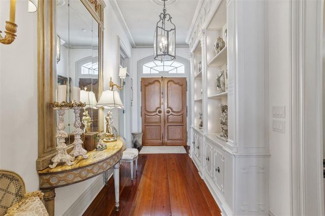 4274 Bayou Bay Drive, Lake Charles, LA 70605