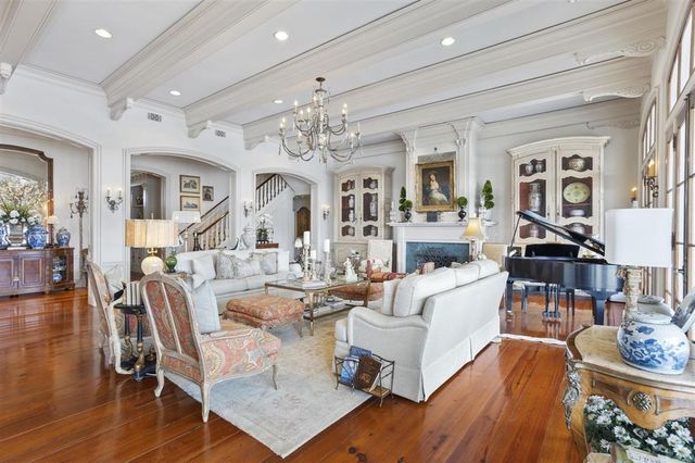 4274 Bayou Bay Drive, Lake Charles, LA 70605