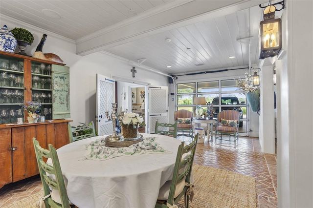 4274 Bayou Bay Drive, Lake Charles, LA 70605