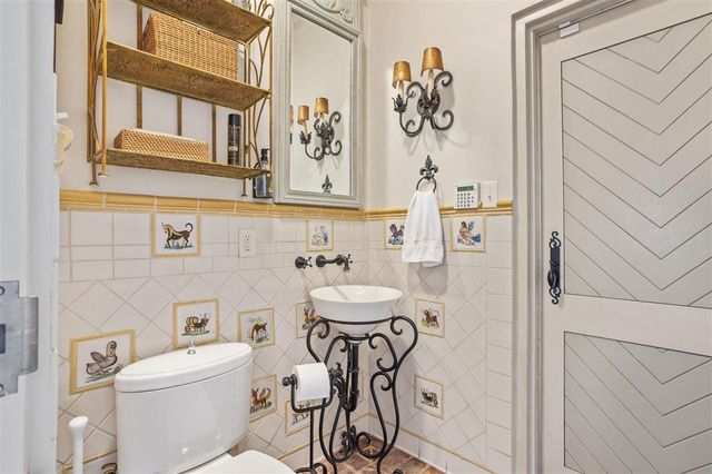 4274 Bayou Bay Drive, Lake Charles, LA 70605