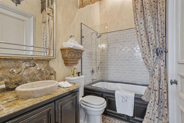 4274 Bayou Bay Drive, Lake Charles, LA 70605