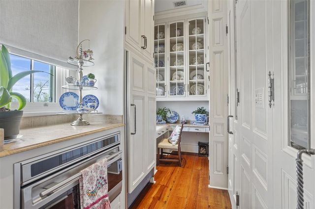 4274 Bayou Bay Drive, Lake Charles, LA 70605