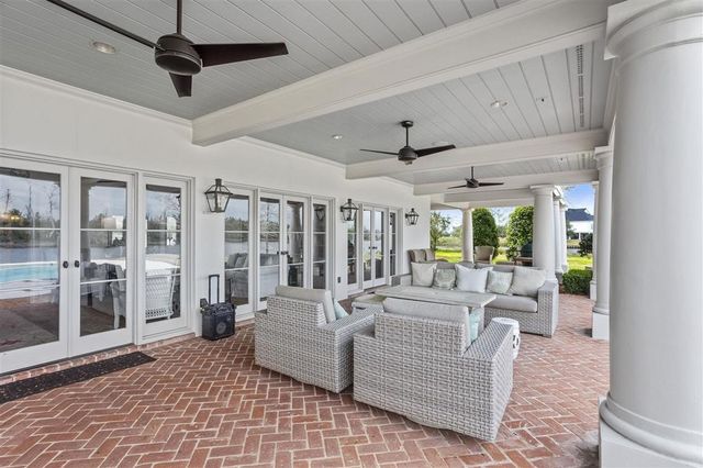 4274 Bayou Bay Drive, Lake Charles, LA 70605