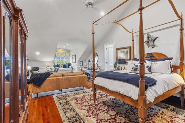 4274 Bayou Bay Drive, Lake Charles, LA 70605